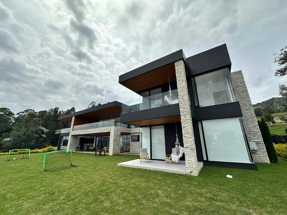 Casa En Rionegro, A Pocos Minutos Del Aeropuerto Villa 0*, Rionegro Colombia