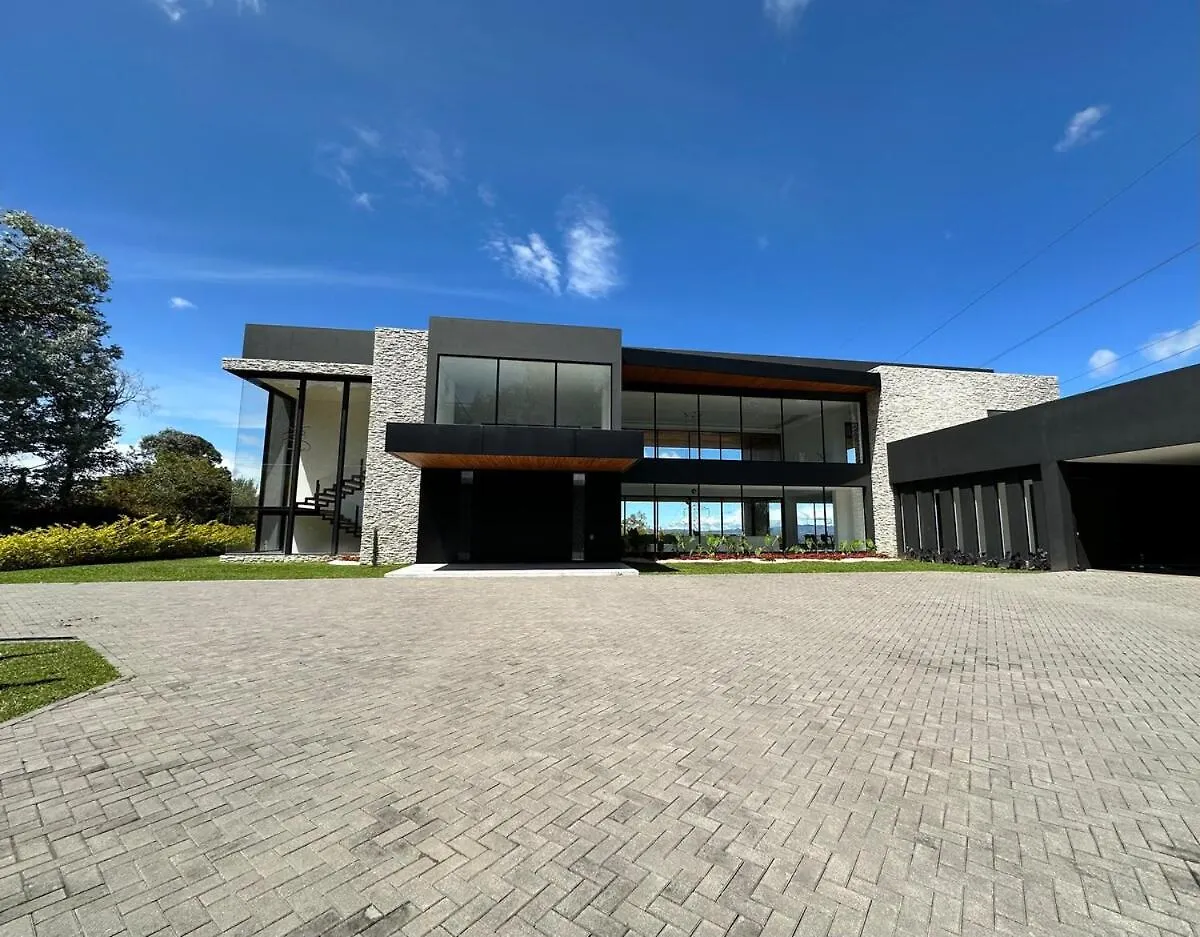 Holiday home Casa En Rionegro, A Pocos Minutos Del Aeropuerto Villa