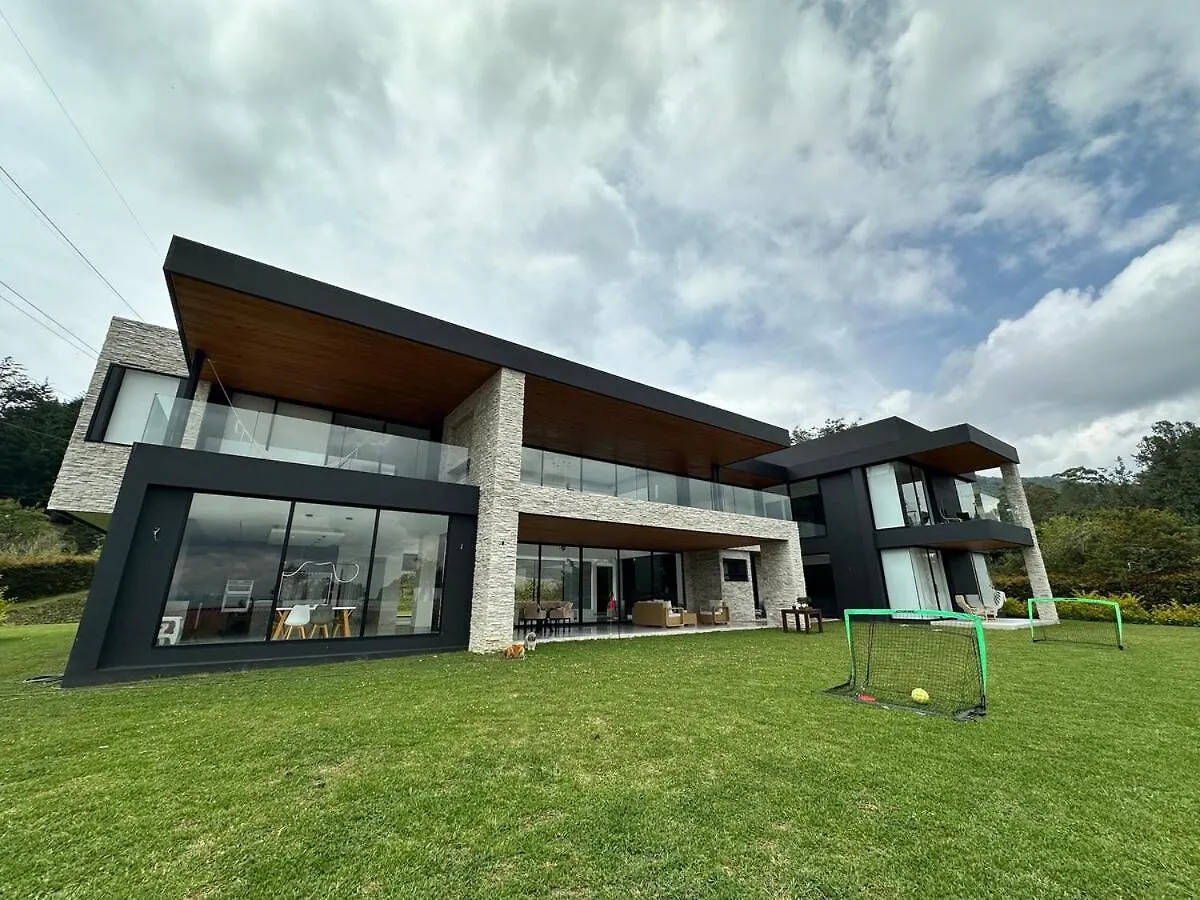 Casa En Rionegro, A Pocos Minutos Del Aeropuerto Villa 0*, Rionegro Colombia
