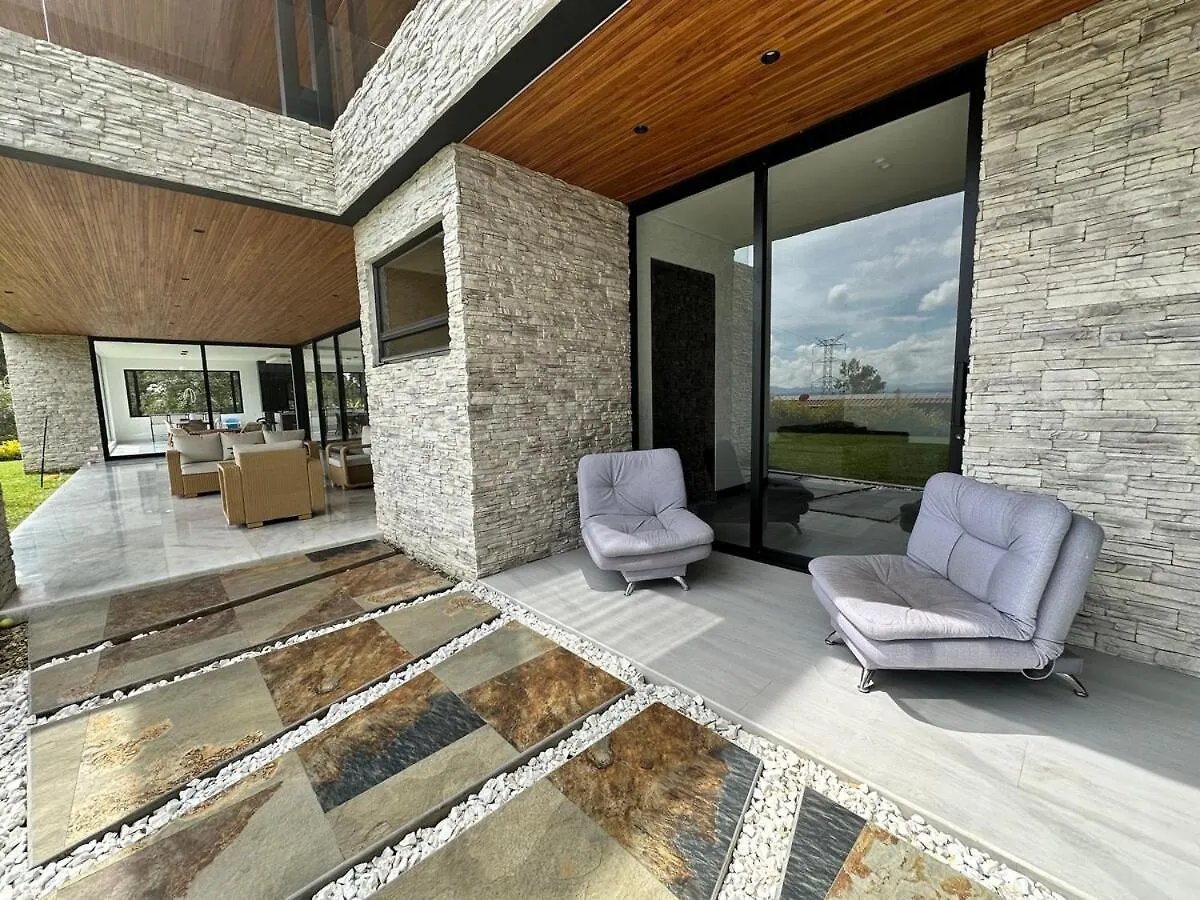 Casa En Rionegro, A Pocos Minutos Del Aeropuerto Villa Holiday home Rionegro