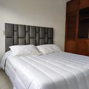 Habitación en casa particular Habitación Cama Queen, Rionegro